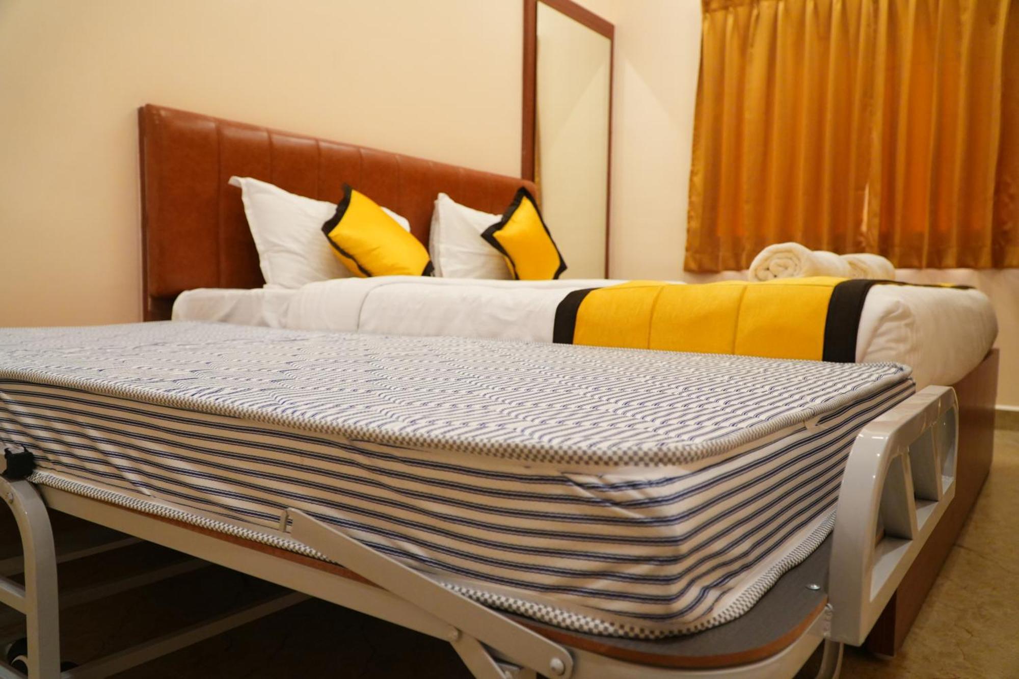 Uj Pallazzio - Business Class Luxury Hotel Tiruvannāmalai Zewnętrze zdjęcie