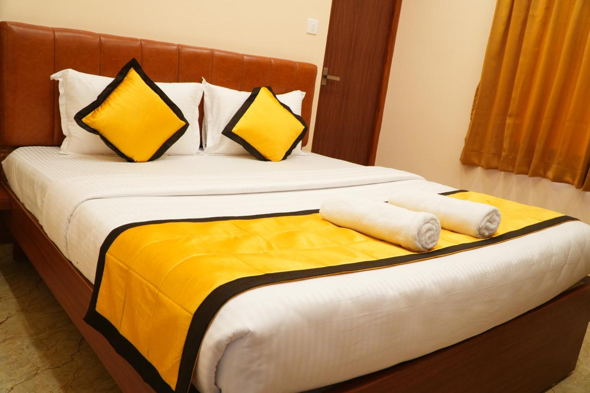 Uj Pallazzio - Business Class Luxury Hotel Tiruvannāmalai Zewnętrze zdjęcie