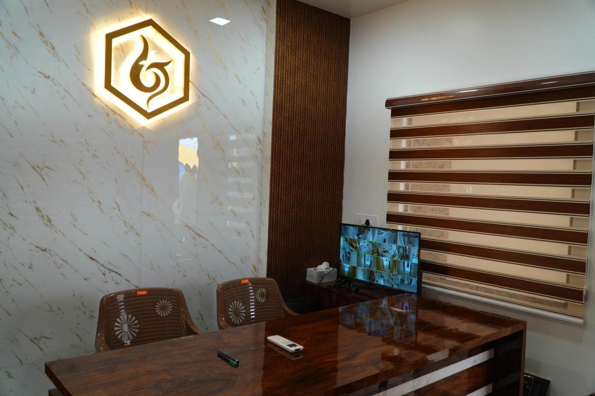 Uj Pallazzio - Business Class Luxury Hotel Tiruvannāmalai Zewnętrze zdjęcie